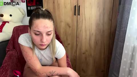 ScarlettSmithz online show from September 19, 9:00 am