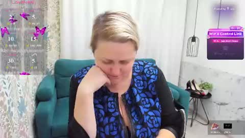 Snapshot of scarlettsoft chatting on June 27, 5:34 am Scarlett online show from June 27, 5:34 am