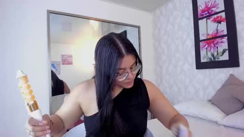 Snapshot of scarlettwhitmore chatting on October 8, 3:26 am Scarlett Whitmore online show from October 8, 3:26 am