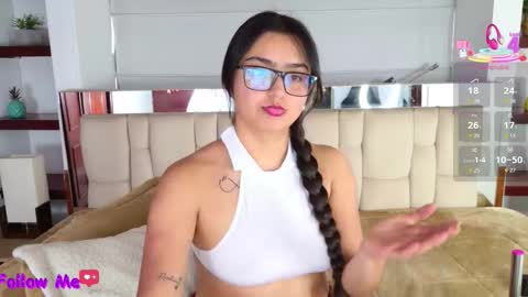 scarllet online show from September 27, 12:10 pm