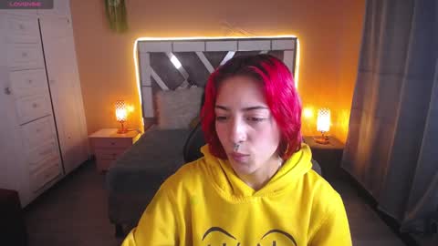 Scarllett online show from December 3, 4:36 am