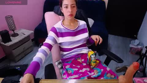 Scarllett online show from February 2, 9:30 am