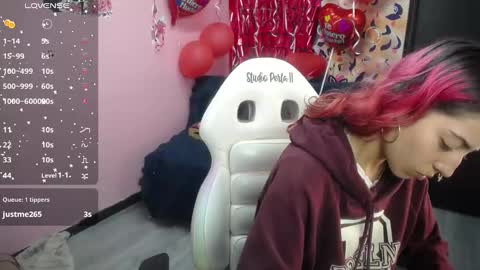 Scarllett online show from February 26, 8:04 am