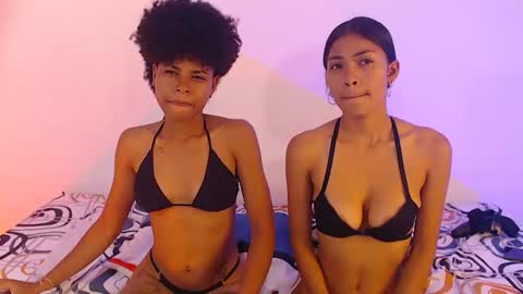 Snapshot of schelldo chatting on December 23, 5:05 am schelldo online show from December 23, 5:05 am