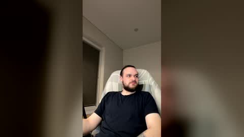 Charlie online show from April 29, 7:31 pm