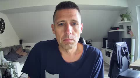 Snapshot of schnuckigeil chatting on September 29, 11:04 am Dildomen online show from September 29, 11:04 am