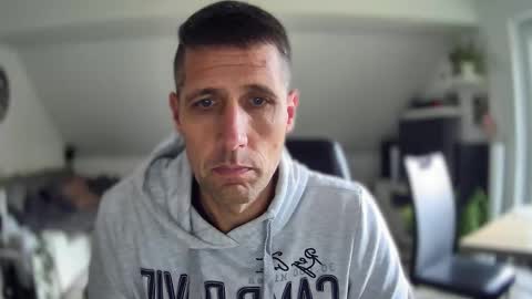 Dildomen online show from November 18, 10:20 am