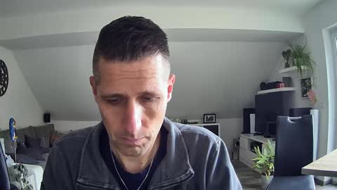 Dildomen online show from April 16, 9:32 am