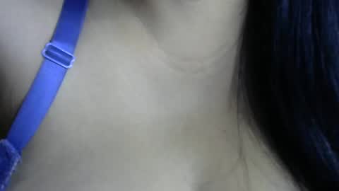 mai latina online show from February 13, 1:50 am