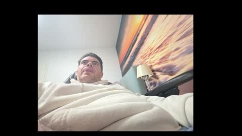 schosch01 online show from November 12, 8:52 pm