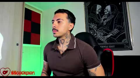 Alejandro help me to reach 200 thumps up online show from October 10, 8:35 am