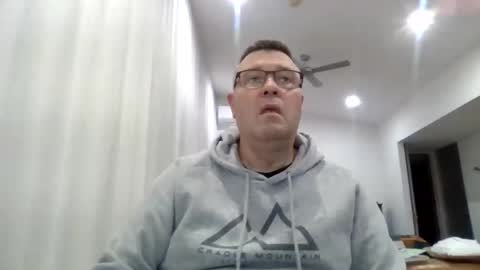 Snapshot of scoobs71 chatting on May 23, 12:42 pm Scoobs online show from May 23, 12:42 pm