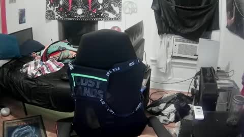 Snapshot of scoobysnaxxxxx chatting on October 5, 11:08 am scoobysnaxxxxx online show from October 5, 11:08 am