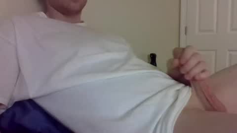 Snapshot of scooter912 chatting on March 2, 1:36 am scooter912 online show from March 2, 1:36 am