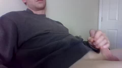 scooter912 online show from November 4, 6:40 pm