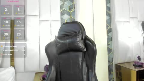 Snapshot of scorpion_life89 chatting on May 16, 10:36 am Scorpion online show from May 16, 10:36 am