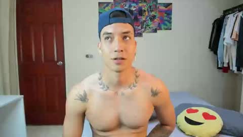 Daniel martinez - Independent model online show from February 22, 9:59 pm