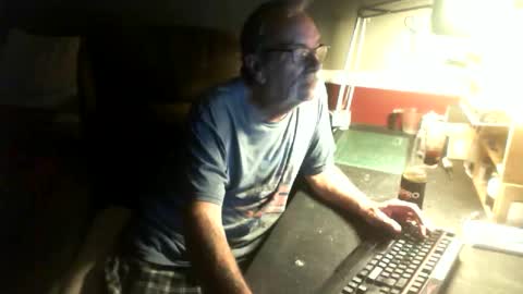 scotsman_62 online show from May 9, 6:29 am