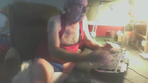 scotsman_62 online show from May 13, 7:06 am