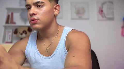 Andrew Flintt online show from December 19, 12:50 am