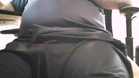 scottie813 online show from April 14, 11:16 am