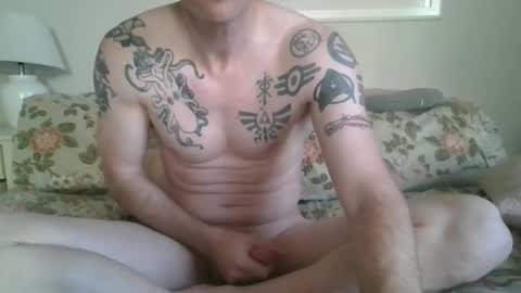 Snapshot of scottiehottie42 chatting on December 20, 4:03 pm scottiehottie42 online show from December 20, 4:03 pm