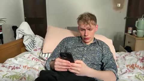 Snapshot of scottish_twink01 chatting on January 28, 7:53 pm danny online show from January 28, 7:53 pm