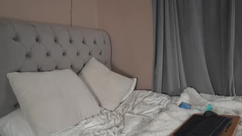 Snapshot of scottish_twink01 chatting on February 22, 11:03 pm danny online show from February 22, 11:03 pm