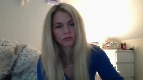 Scottishlass1985 online show from March 9, 11:36 am