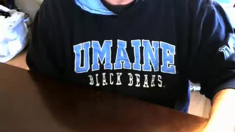 Snapshot of scottmaine25 chatting on March 27, 4:07 pm scottmaine25 online show from March 27, 4:07 pm