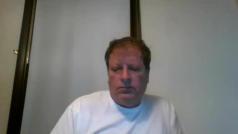 Snapshot of scottpbi52 chatting on May 3, 1:44 am scottpbi52 online show from May 3, 1:44 am