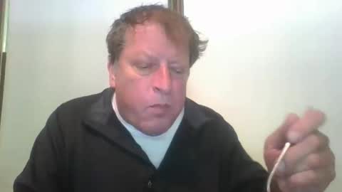 Snapshot of scottpbi52 chatting on May 25, 6:47 pm scottpbi52 online show from May 25, 6:47 pm