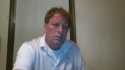 Snapshot of scottpbi52 chatting on May 27, 12:40 am scottpbi52 online show from May 27, 12:40 am