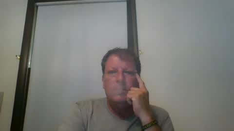 scottpbi52 online show from July 14, 10:37 pm