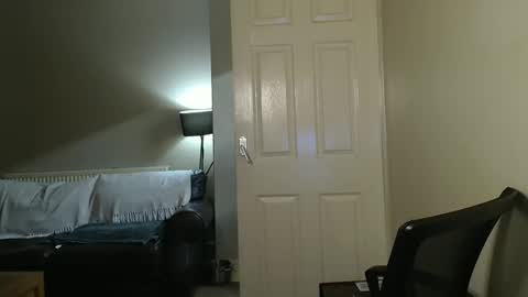 James online show from February 17, 8:58 pm