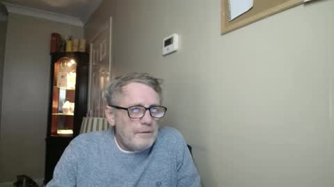 James online show from November 23, 4:18 pm