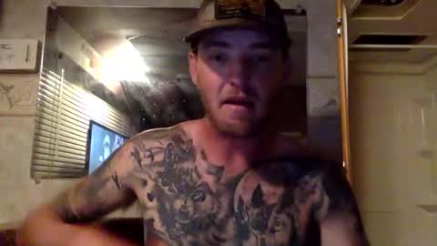 Snapshot of scottthebull chatting on March 31, 6:25 am ScottIsMe online show from March 31, 6:25 am