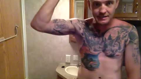Snapshot of scottthebull chatting on June 3, 8:50 am ScottIsMe online show from June 3, 8:50 am