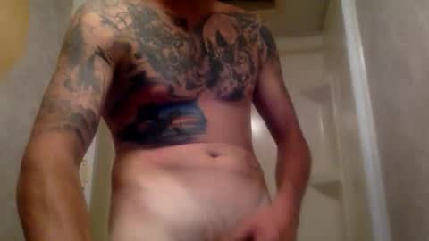 Snapshot of scottthebull chatting on June 10, 5:28 am ScottIsMe online show from June 10, 5:28 am