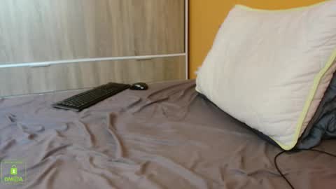 scotty_98 online show from November 16, 12:33 pm