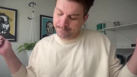 Snapshot of scottybeam chatting on February 21, 6:15 pm Scotty online show from February 21, 6:15 pm