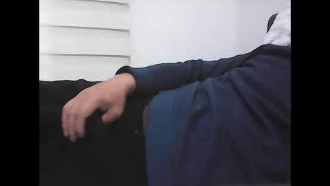 Evren online show from March 8, 3:27 pm