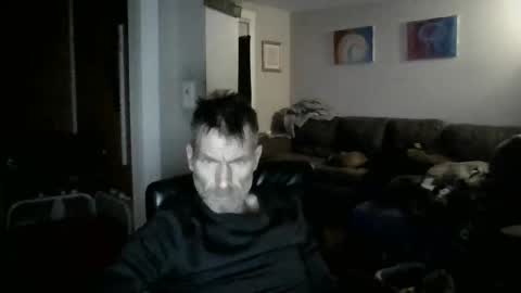 GettOffMyLawn online show from February 21, 9:32 am