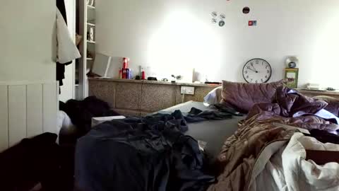 scubi007 online show from December 21, 8:54 am