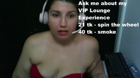 Snapshot of scumbagsmith chatting on October 23, 2:05 pm Danni online show from October 23, 2:05 pm