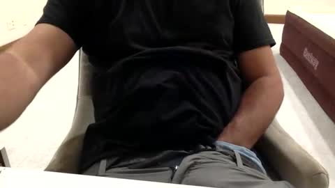 dick online show from April 19, 8:13 am