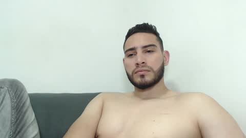 seank_noszka online show from January 6, 8:39 pm