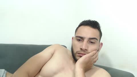 seank_noszka online show from February 11, 1:51 pm