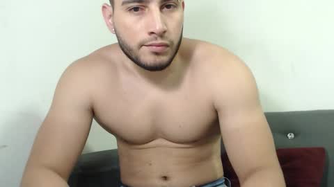 seank_noszka online show from November 10, 6:29 pm