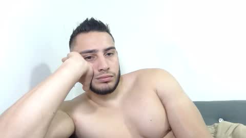 seank_noszka online show from November 14, 9:13 pm